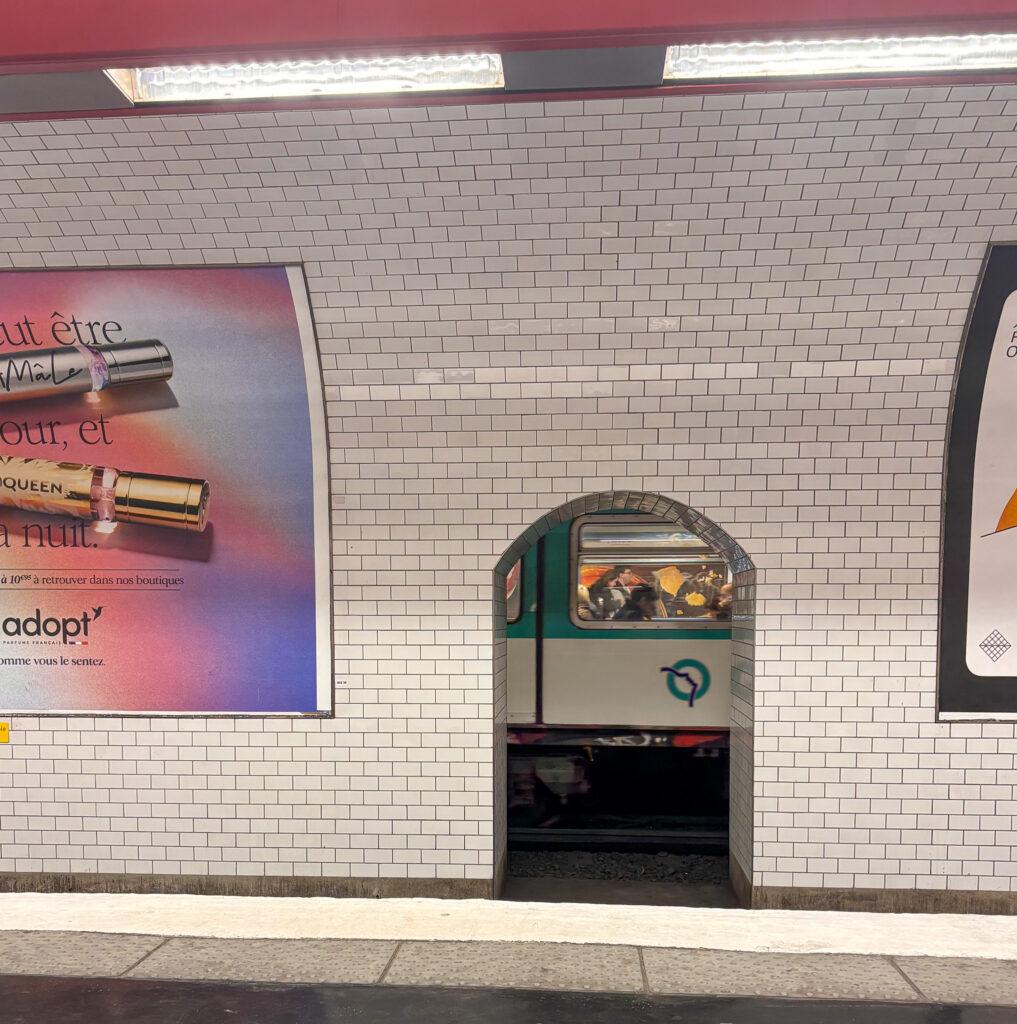 Paris metro-my travel monkey